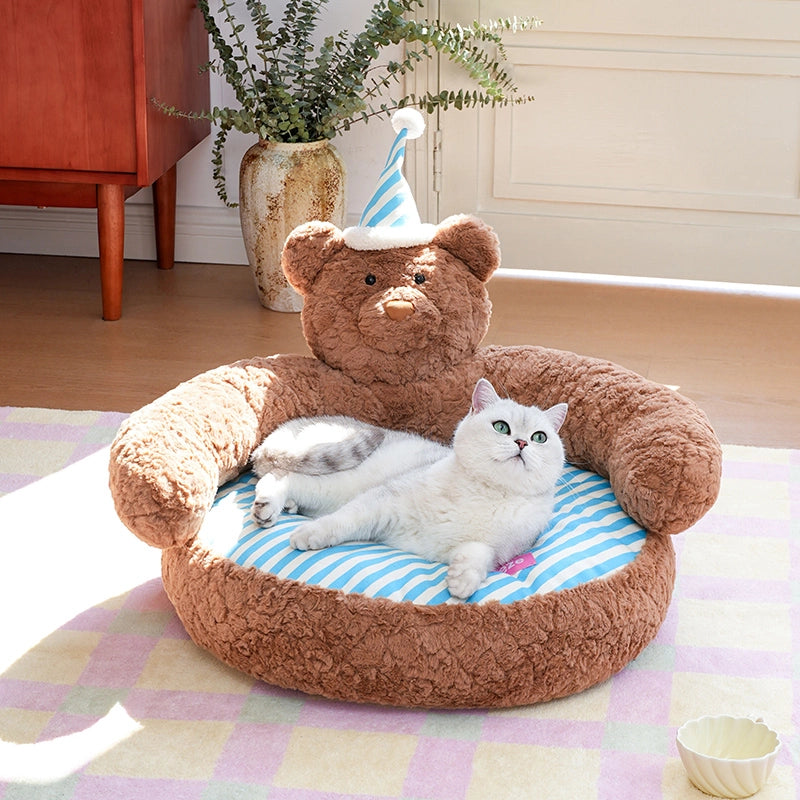 Sleeping Cap Nick Bear Sofa